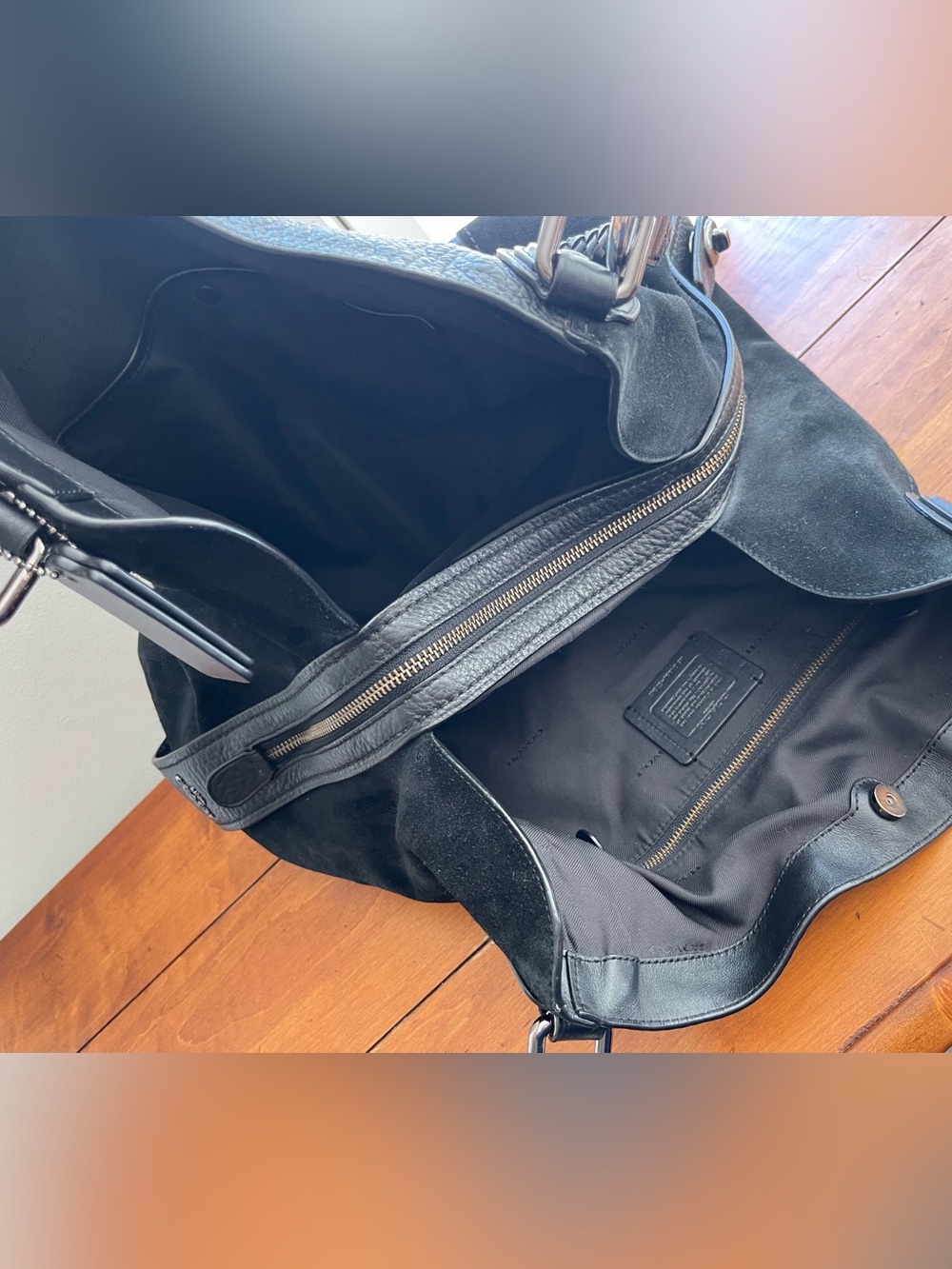 2018 COACH Edie 42 Shoulder Bag: 57647 - Picture 6 of 11